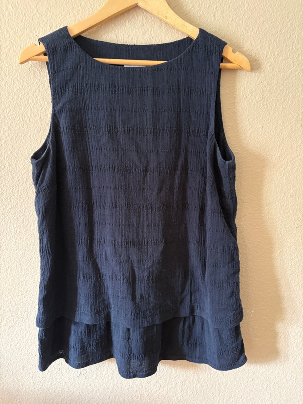J Jill Womens Navy Tunic Top Small 100% Cotton Sleeveless Layered Hem Textured